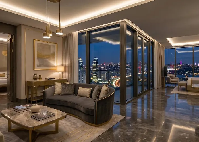 Отель Club Midnight 3*